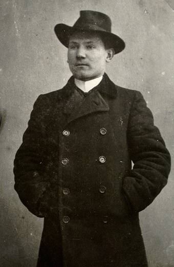 tagasi